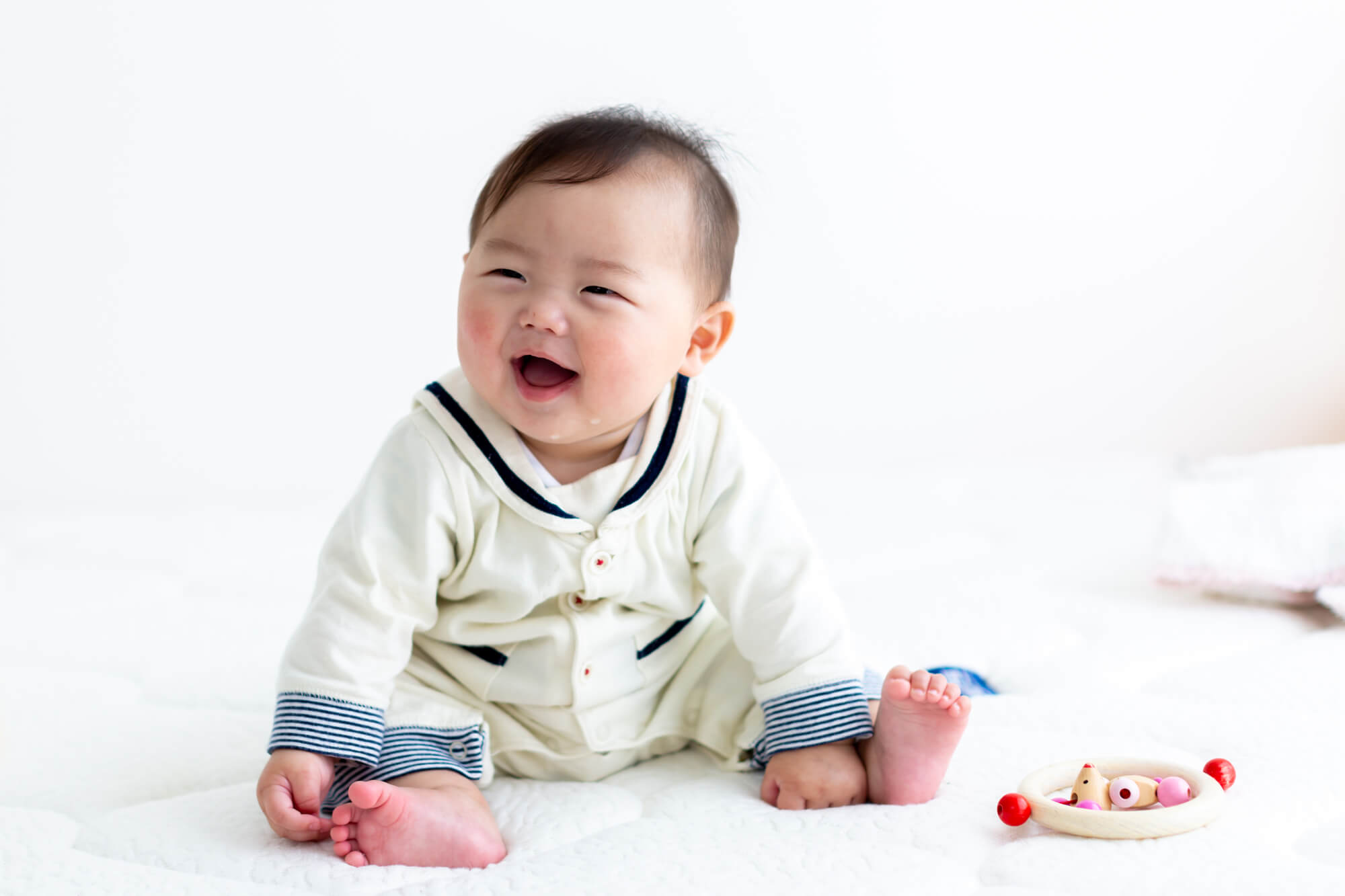 赤ちゃんがお座りをし始める時期
